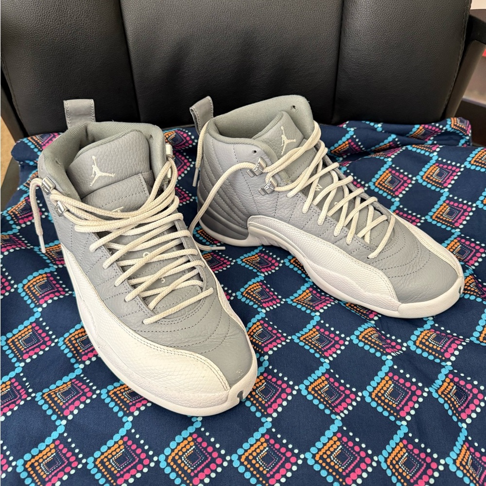 Air Jordan 12 “Stealth” – Size 8 🏀👟